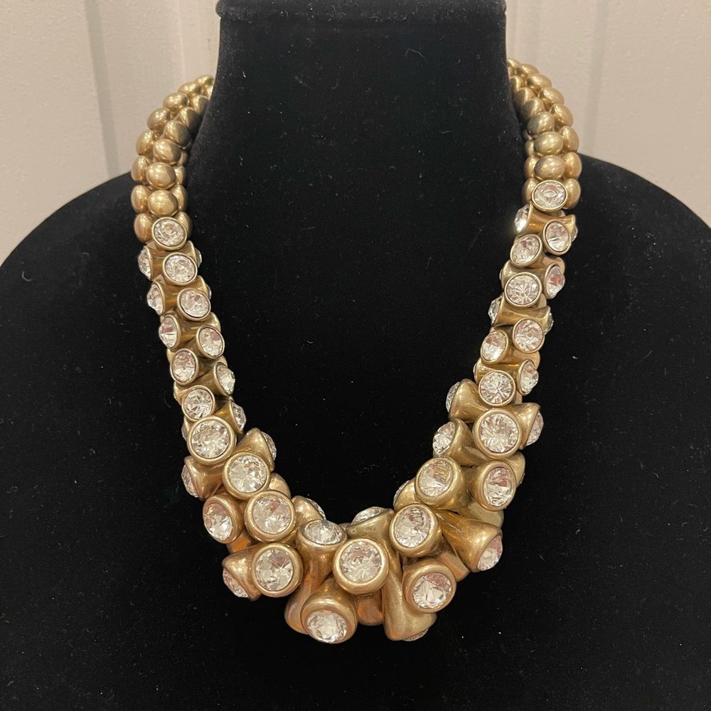 BANANA REPUBLIC GOLD & CRYSTAL NECKLACE
